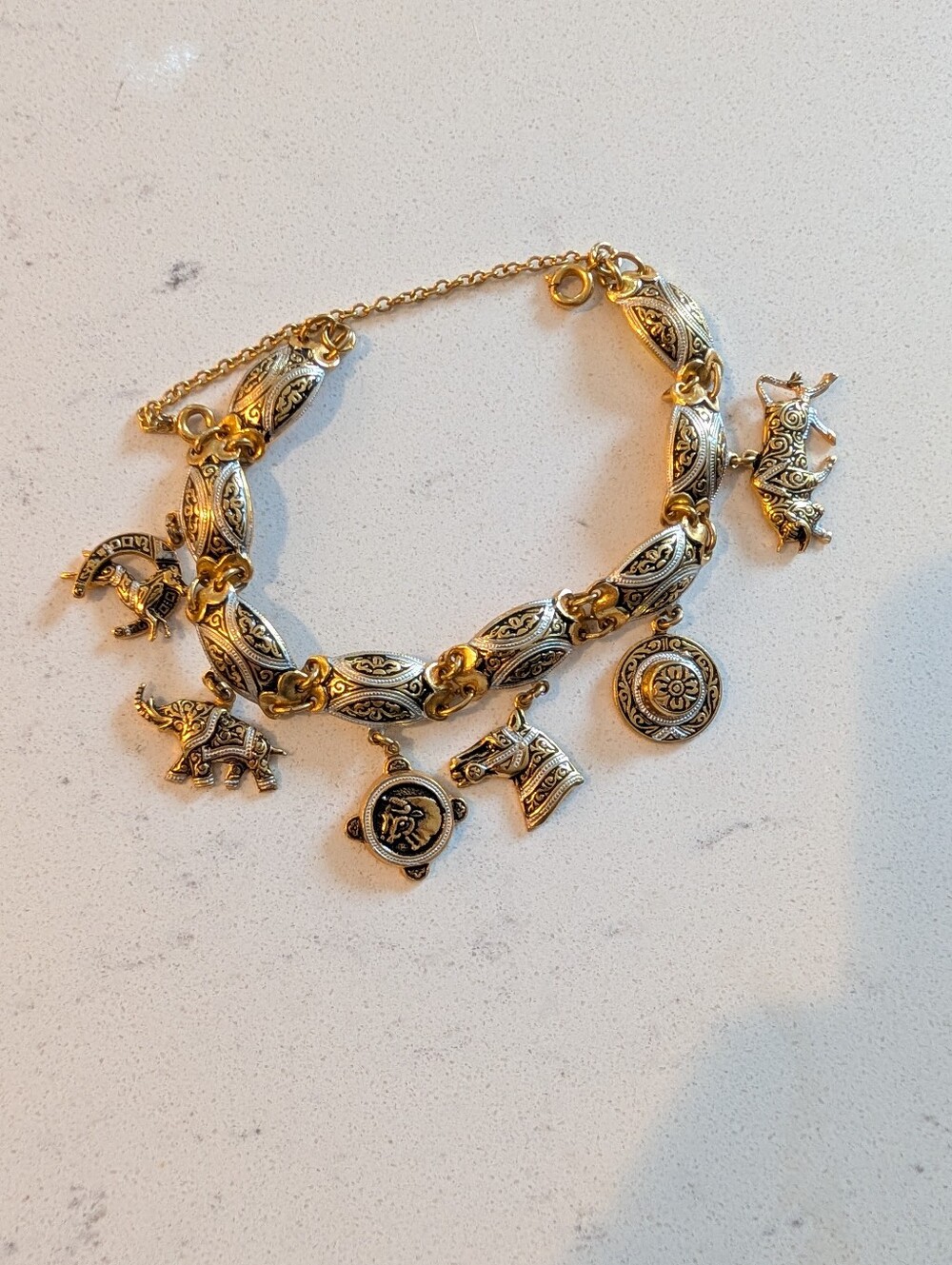 Vintage Toledo-Style Damascene Gold-Tone Figural Charm Link Bracelet Gold Black
